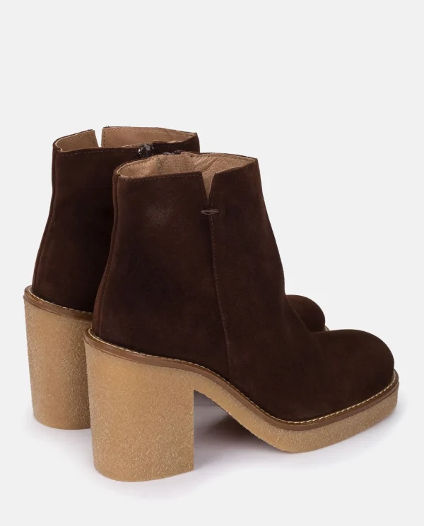 Yokono Heeled Ankle Boots GELA-001 Brown Clearance